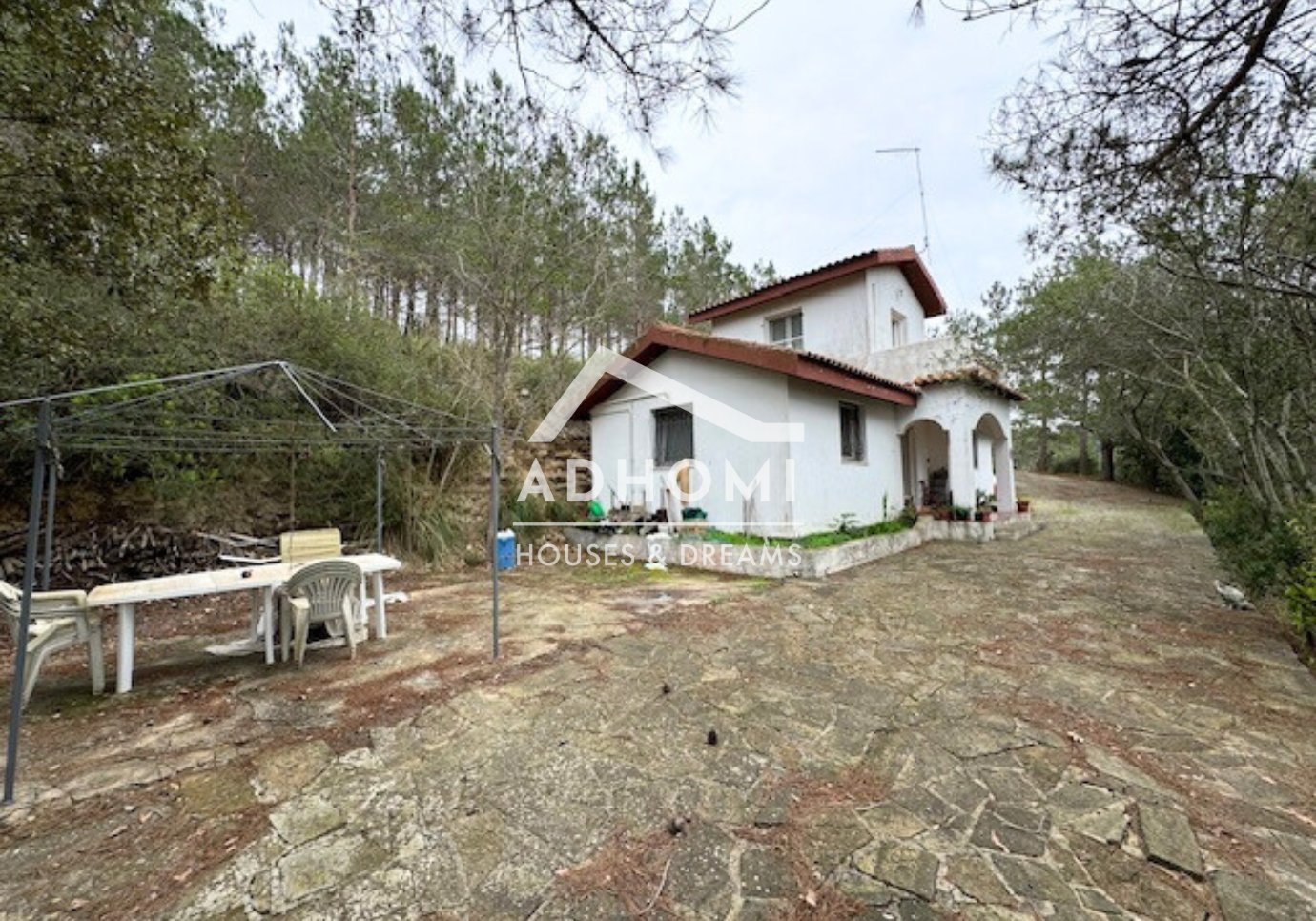 Casa a Collinas in Vendita con giardino 3
