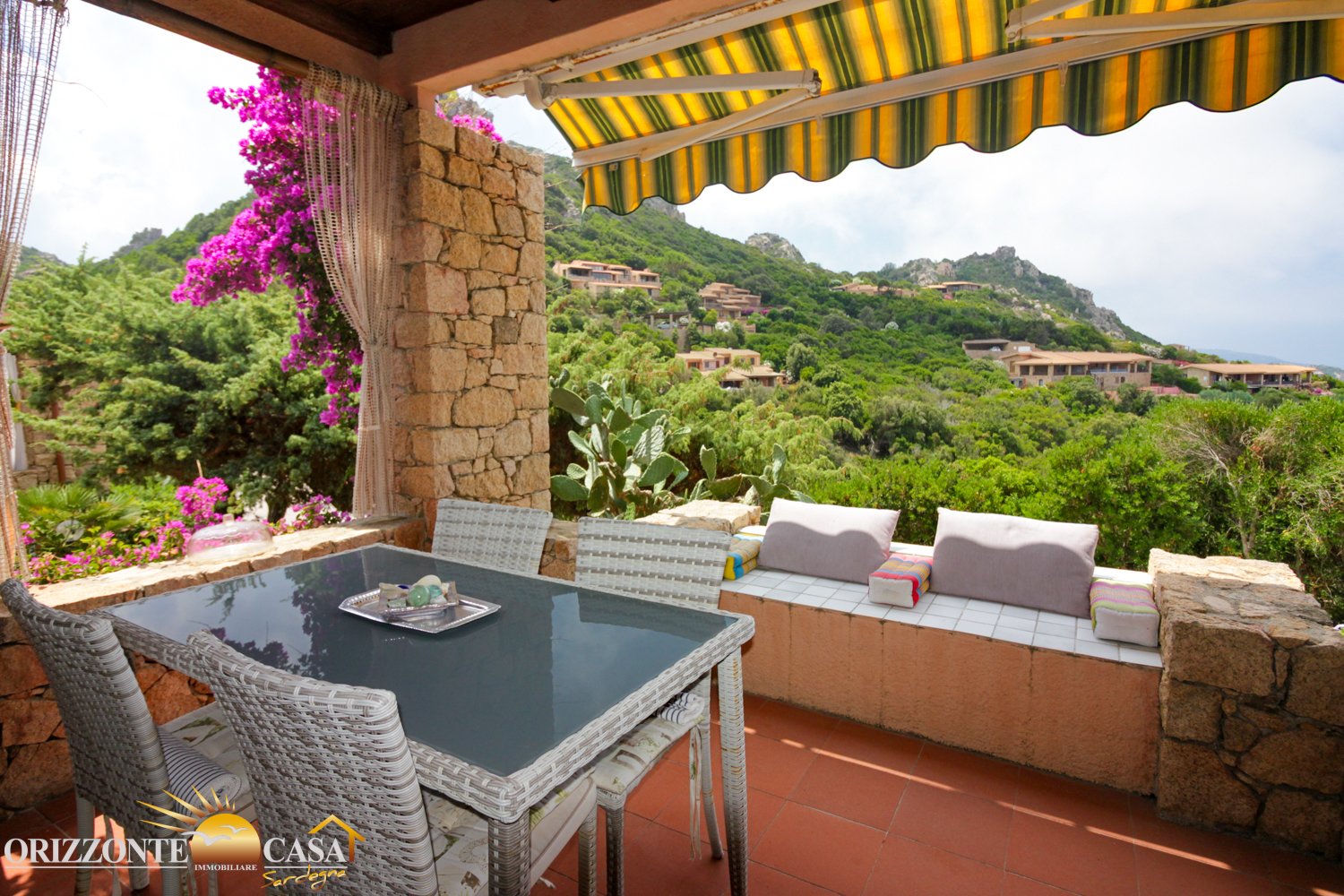 Sardegna Costa Nord – Villetta vista mare a Costa Paradiso 13
