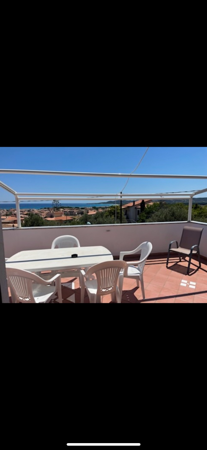 Appartamenti a la caletta vista mare  11