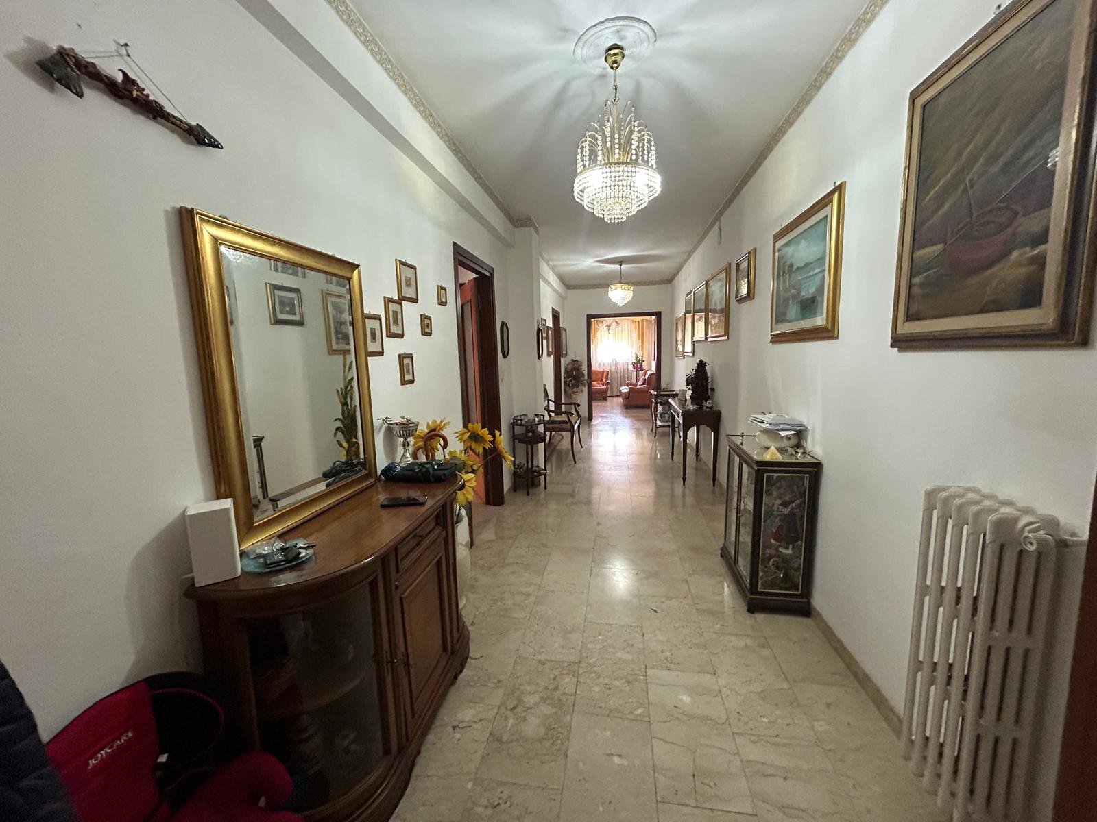 Appartamento a Sassari in Vendita con terrazzo 24