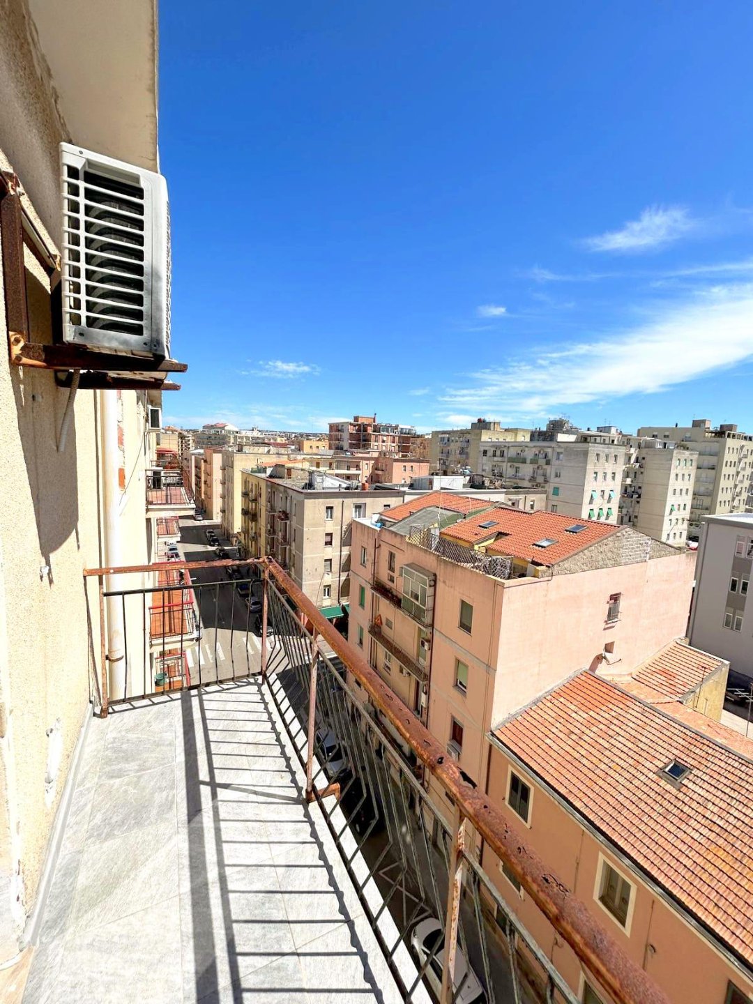 Appartamento a Sassari in Vendita con terrazzo 12