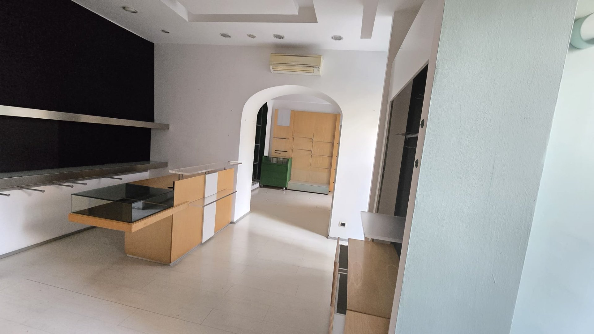 Locale in affitto in Corso Giuseppe Garibaldi, 144 6