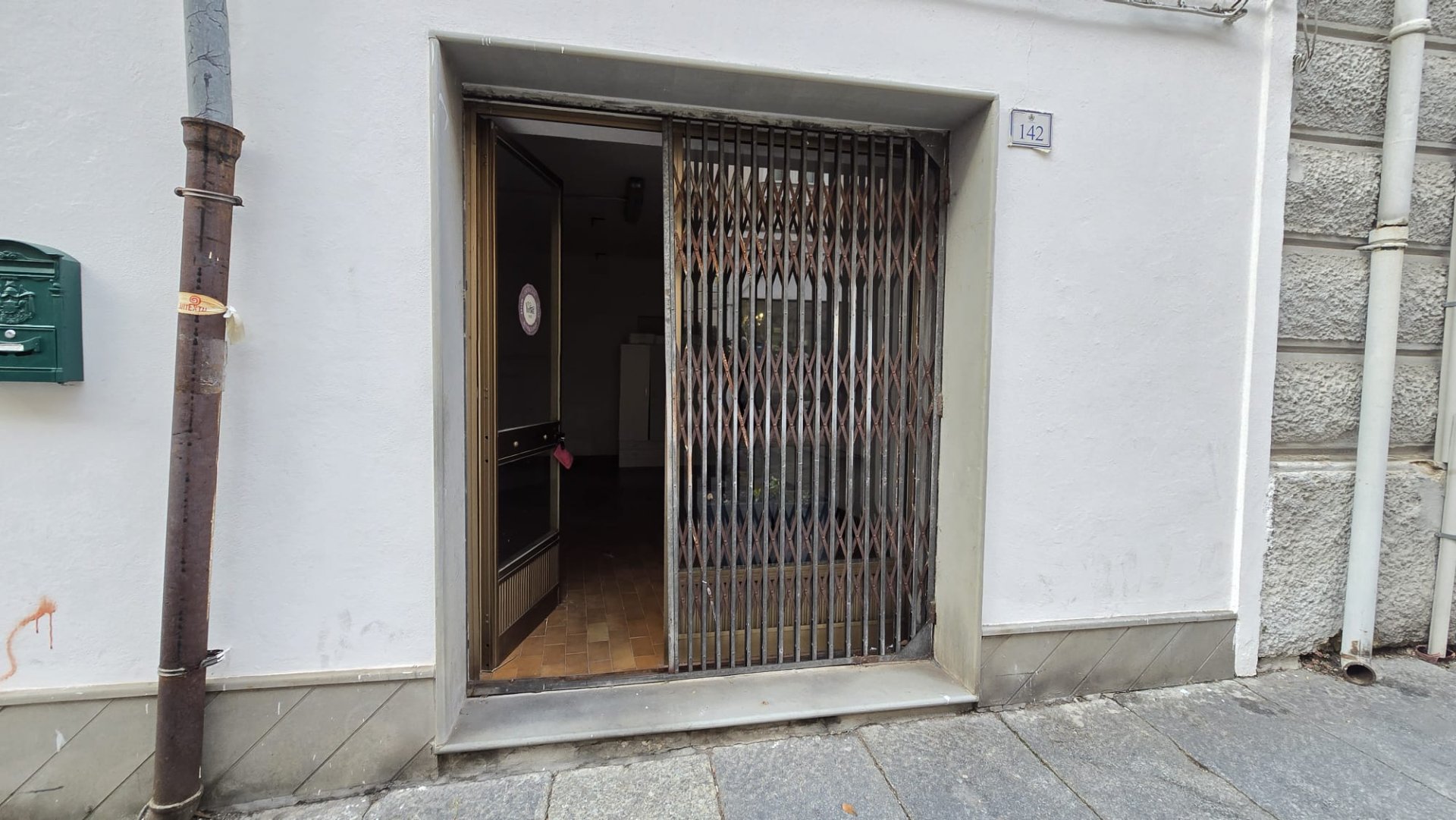 Locale in affitto in Corso Giuseppe Garibaldi, 144 9