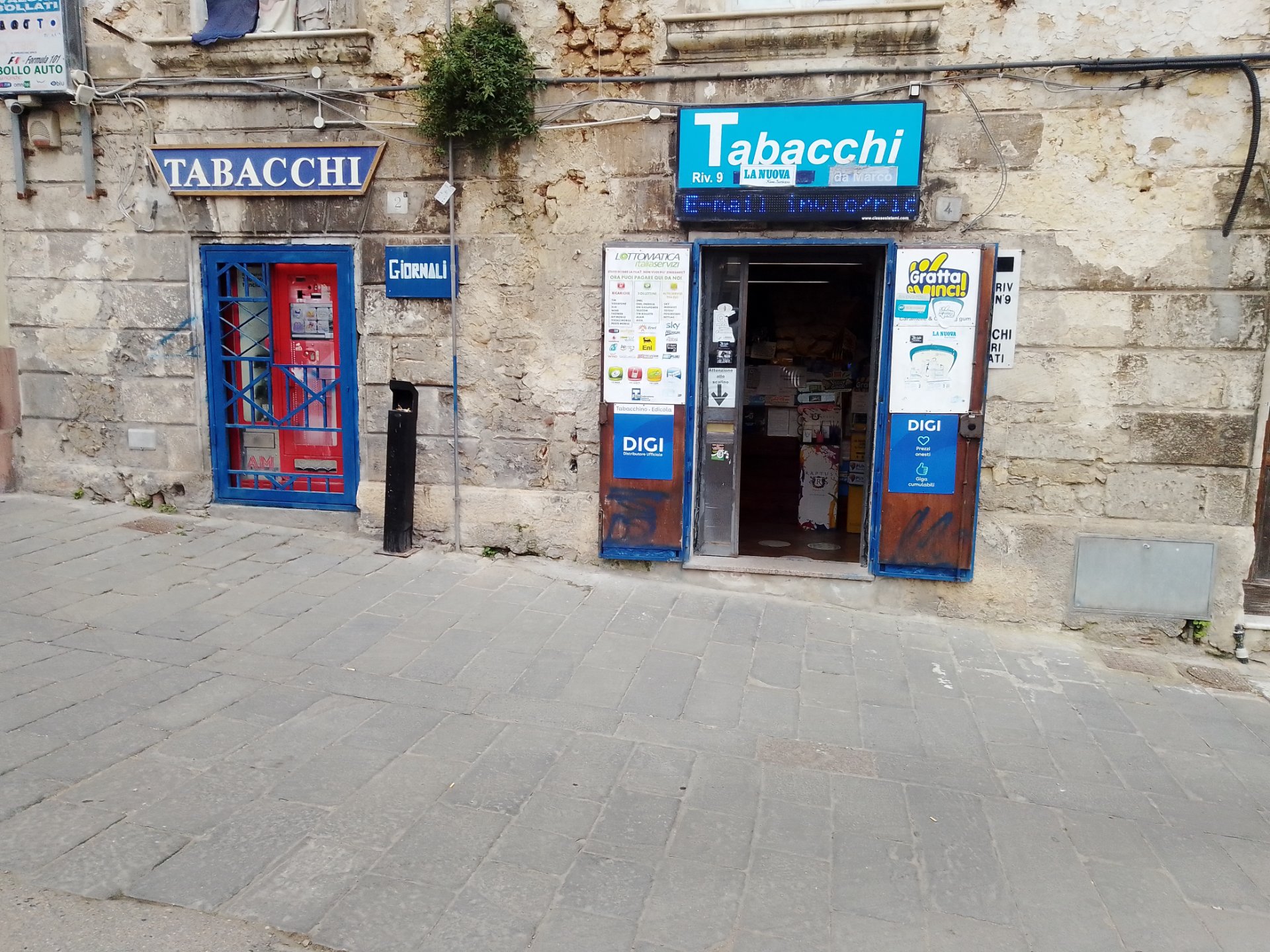 Tabaccheria a Sassari in Vendita 3