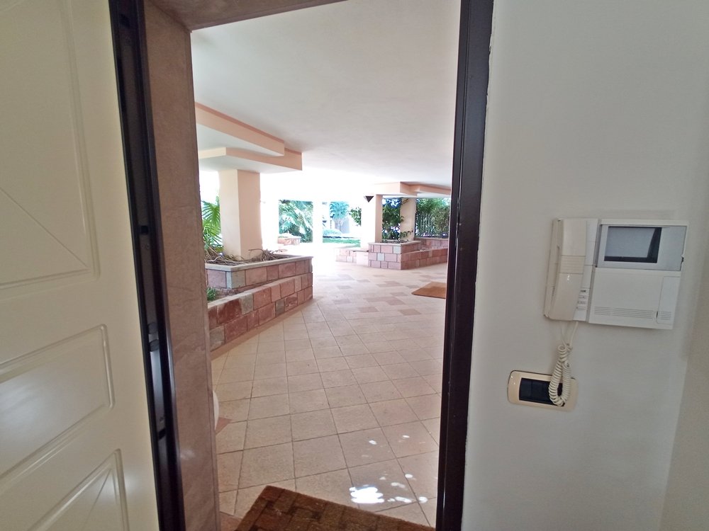 Via Casula, Trivano green con ampi spazi esterni 5