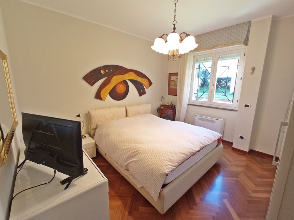 Via Casula, Trivano green con ampi spazi esterni 14