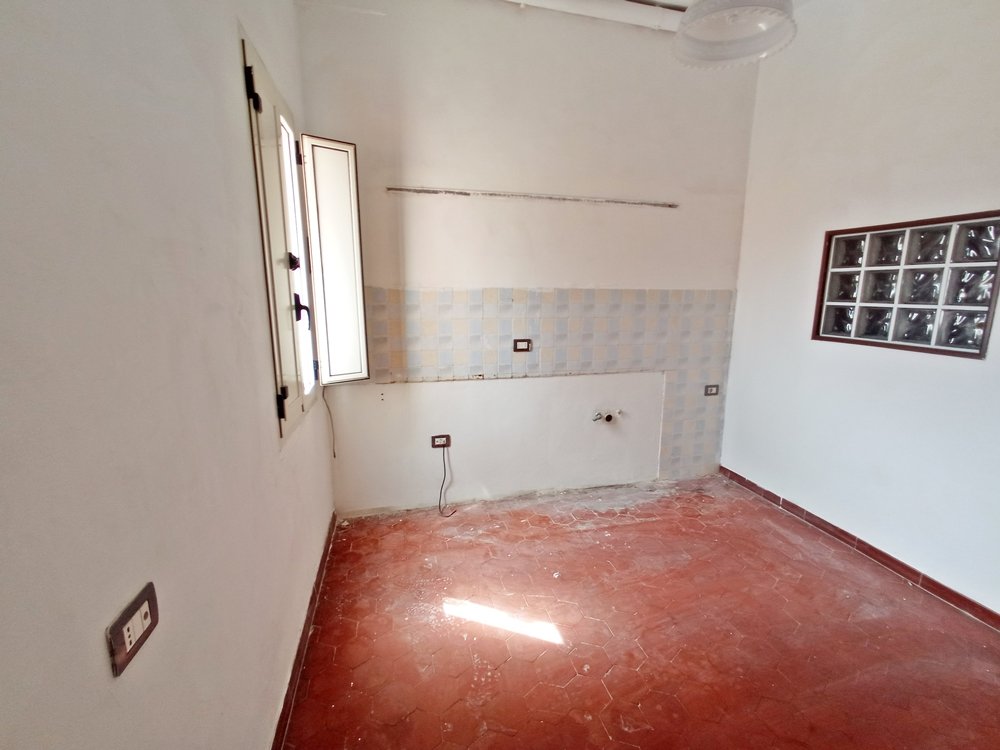 Appartamento a Sassari in Vendita con terrazzo 24