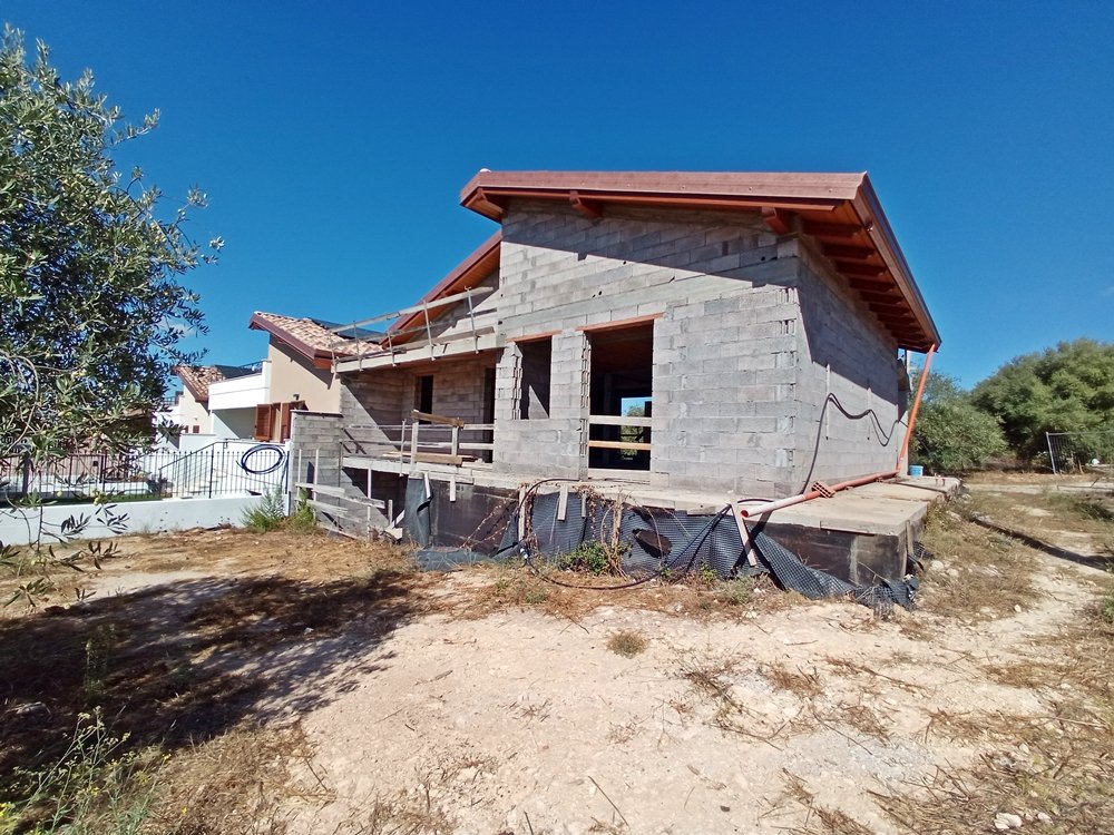 Villa a Sassari in Vendita con giardino 5