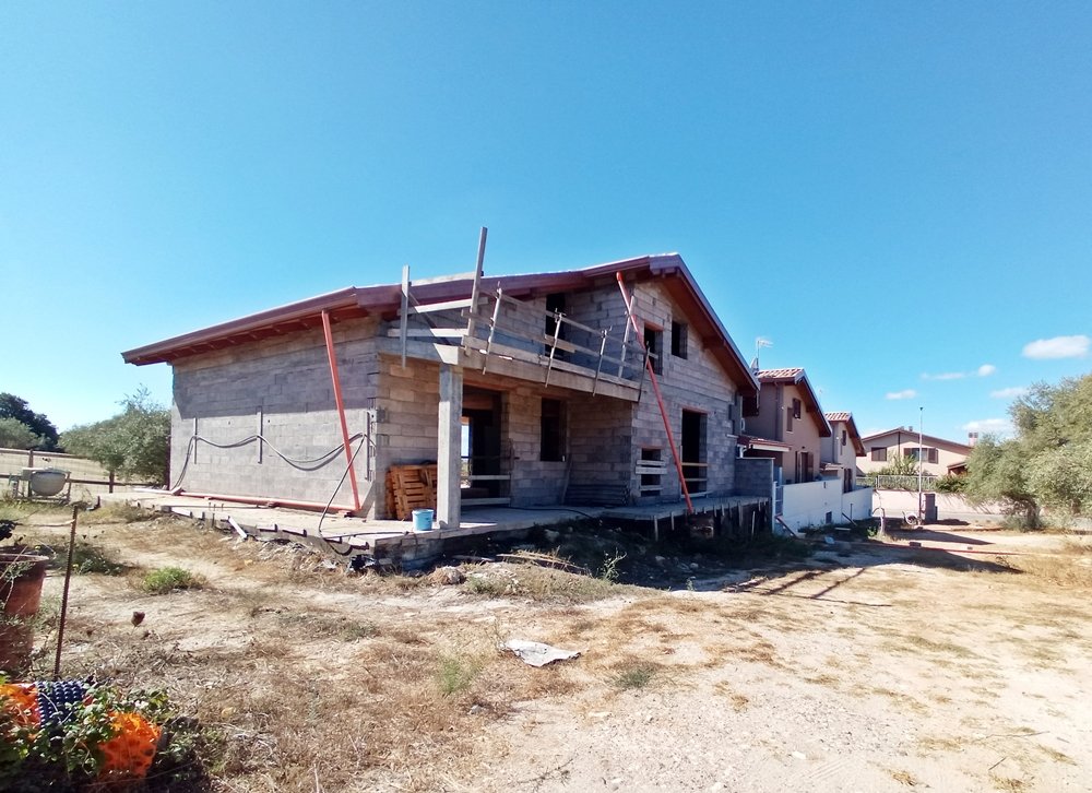 Villa a Sassari in Vendita con giardino 6