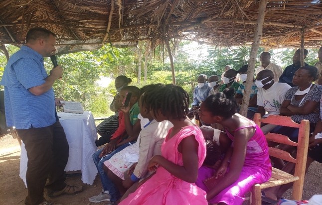 Lavut, Haiti congregation