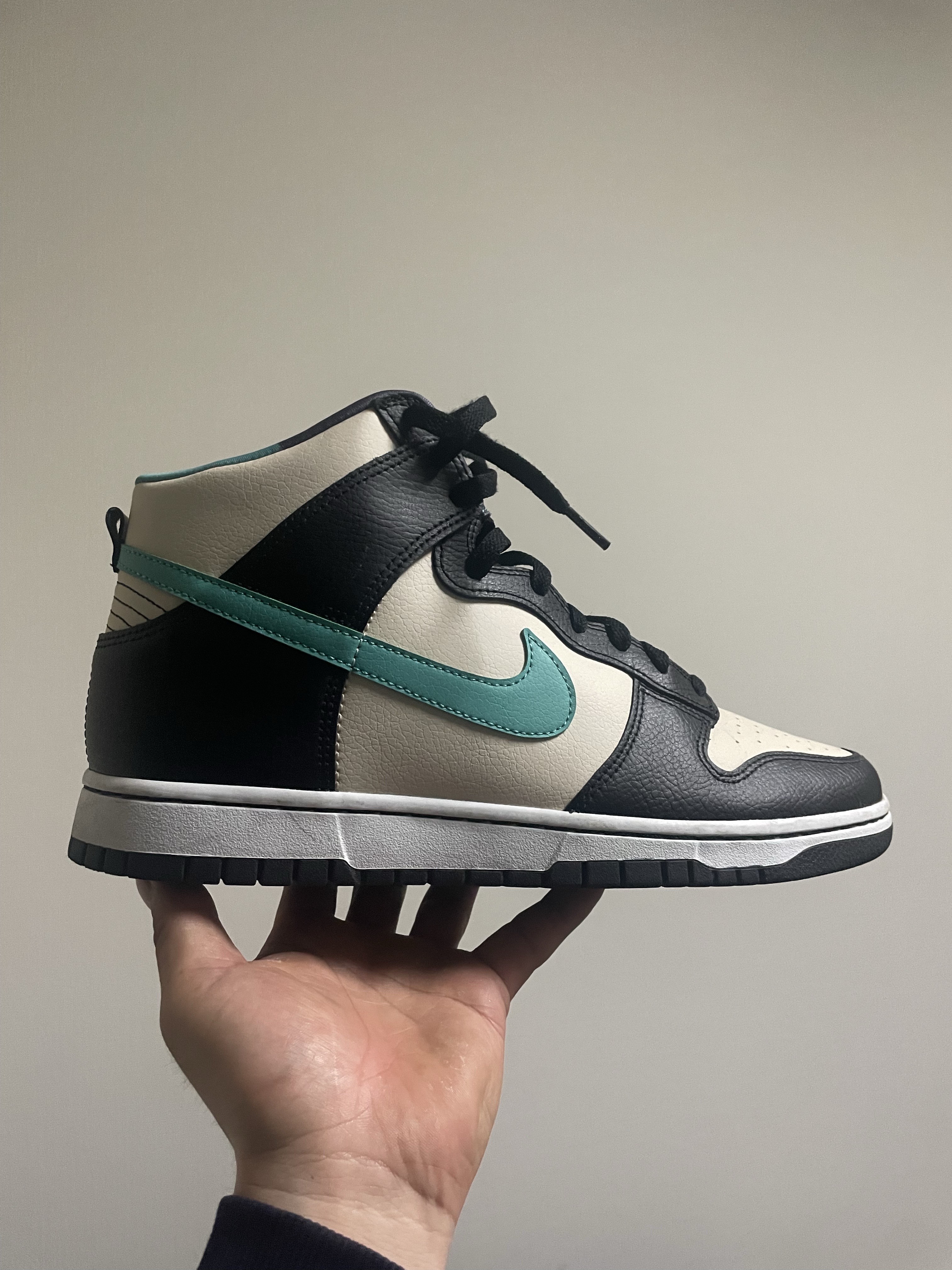 NIKE DUNK HIGH ブラック×セイル×ティールカラー 画像1