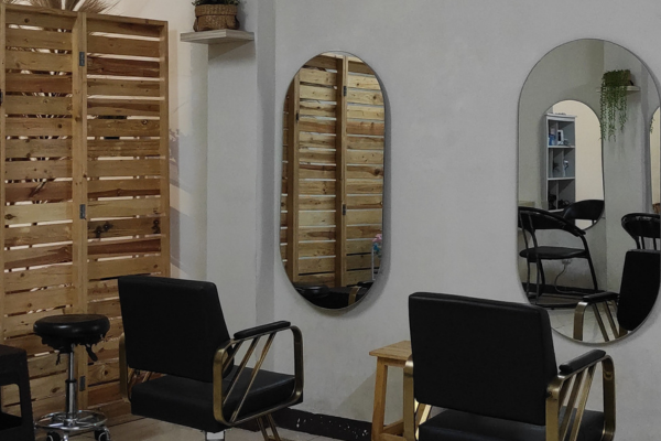 Interior salon yang nyaman