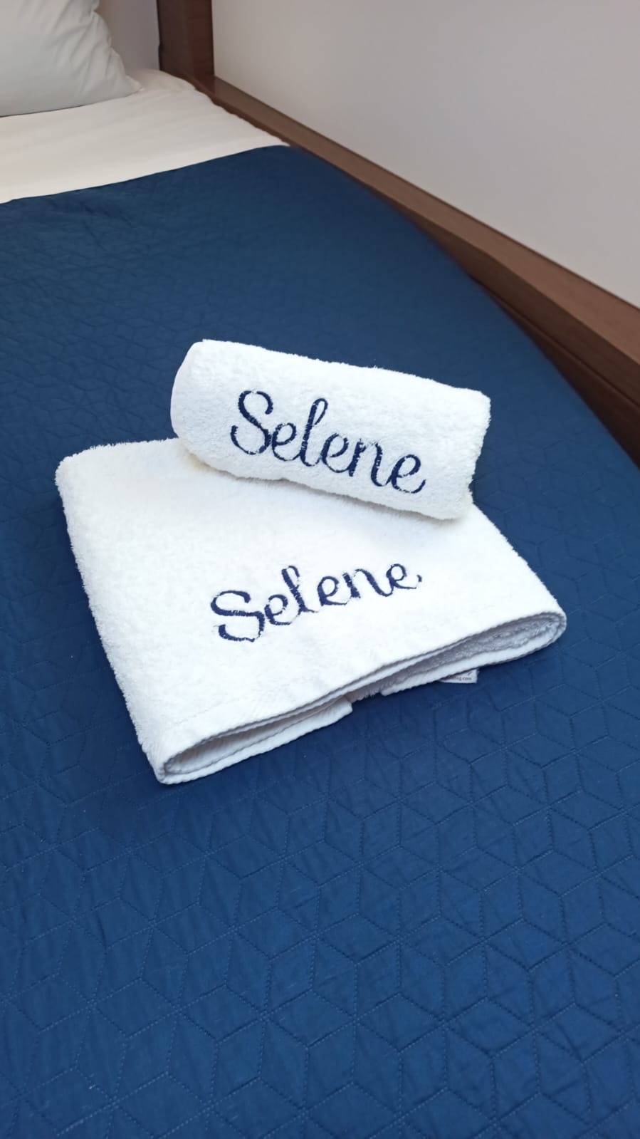 Selene 1