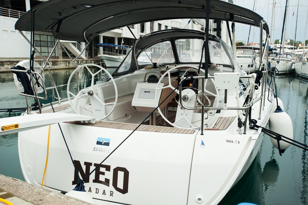 Neo 4