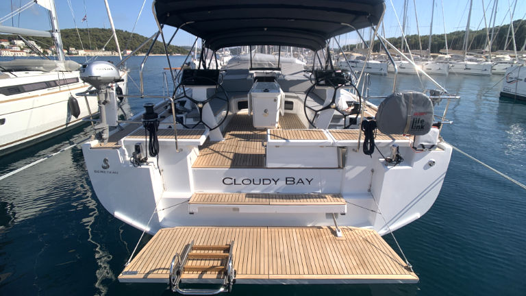 Cloudy Bay 3