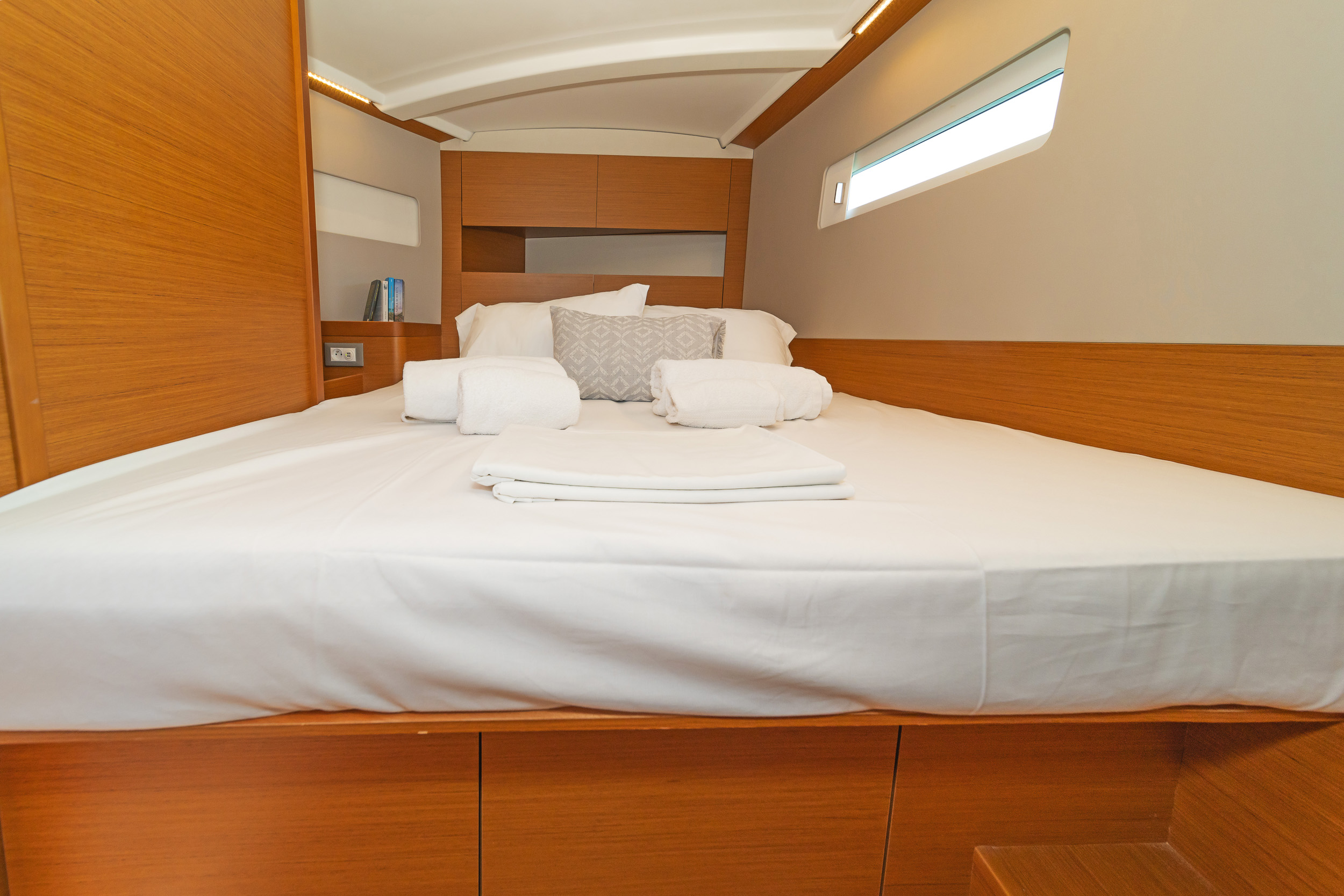 Sea Whisper 5