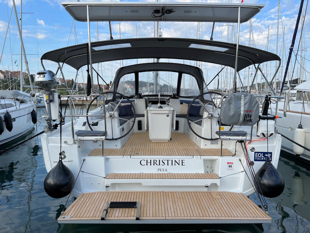 Christine 4
