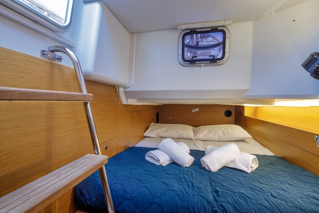 Discovery Blue 3