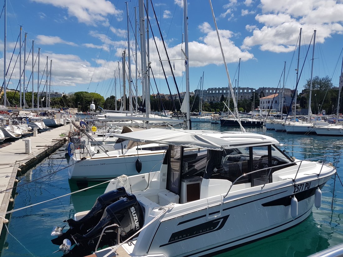 Riva 3