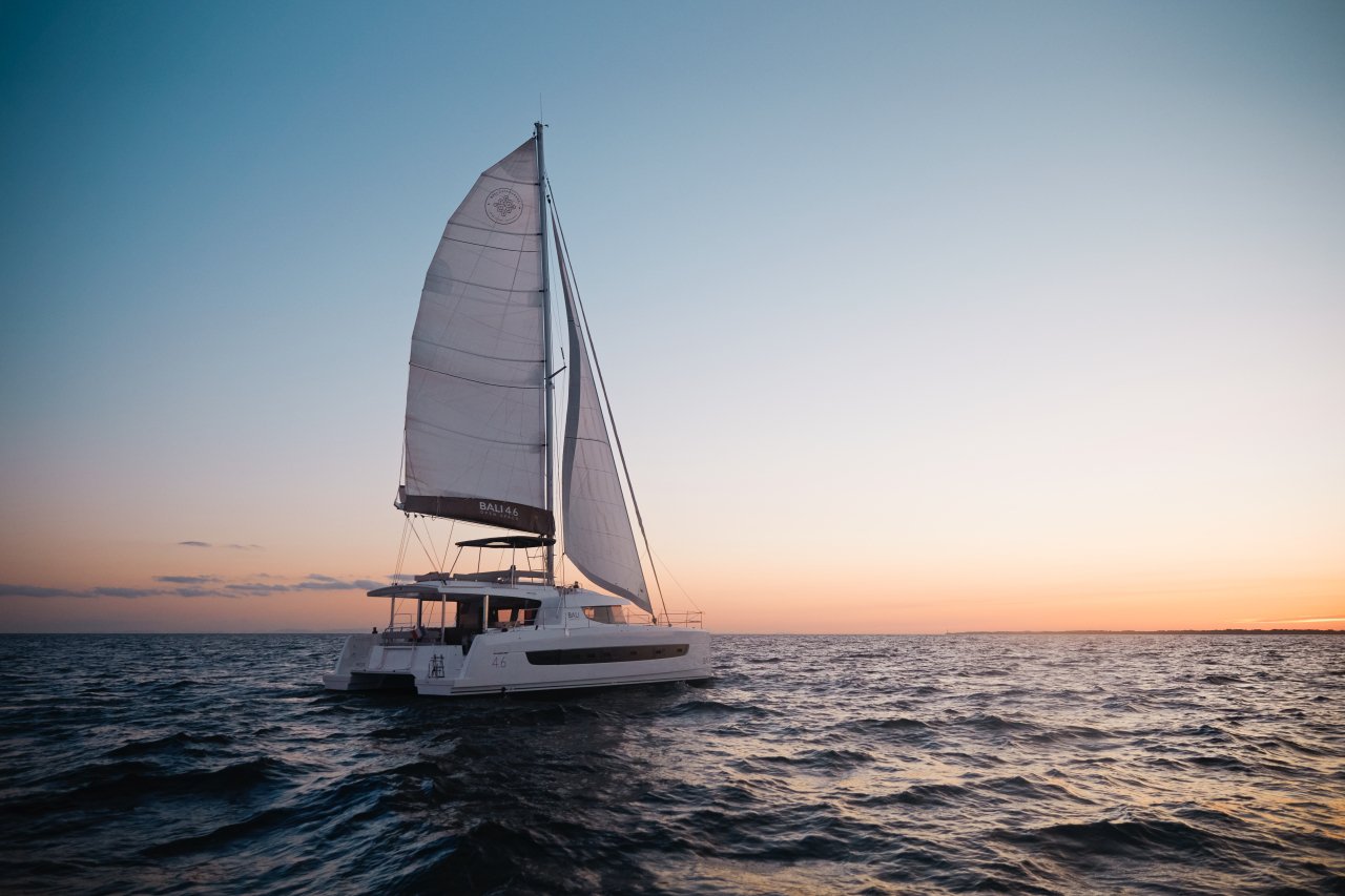 Sail and Travel 2
