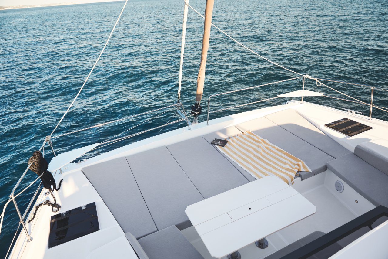 Sail and Travel 4