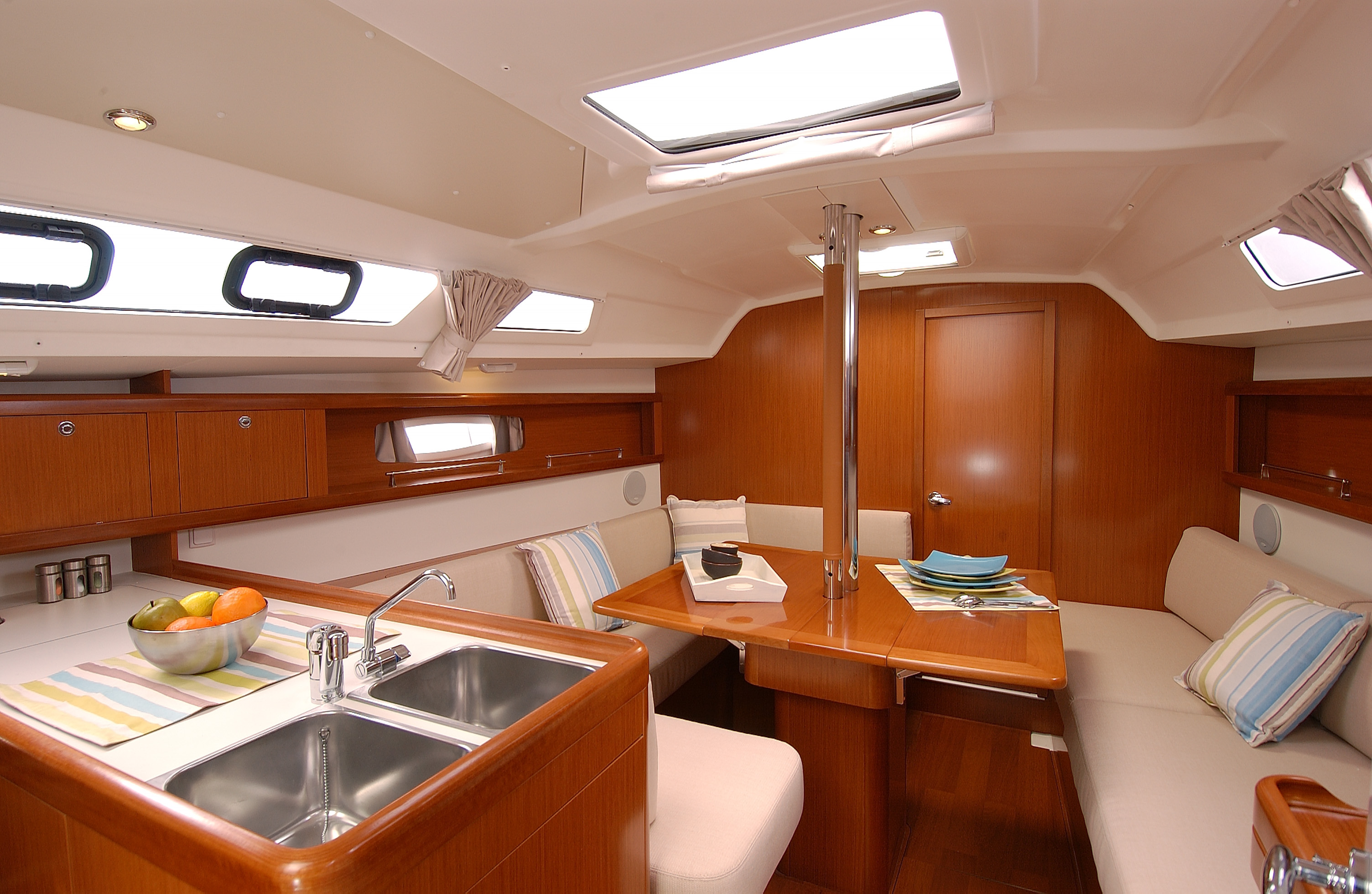 Seneca 5