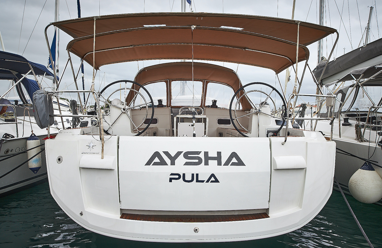Aysha 1