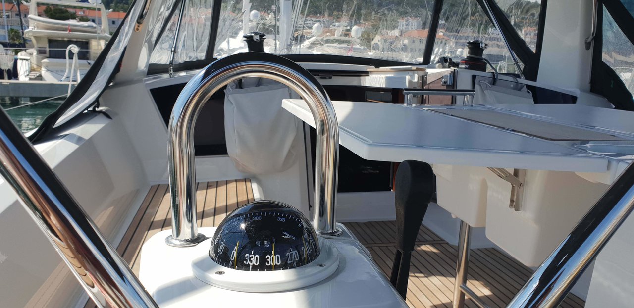 Bellona 3