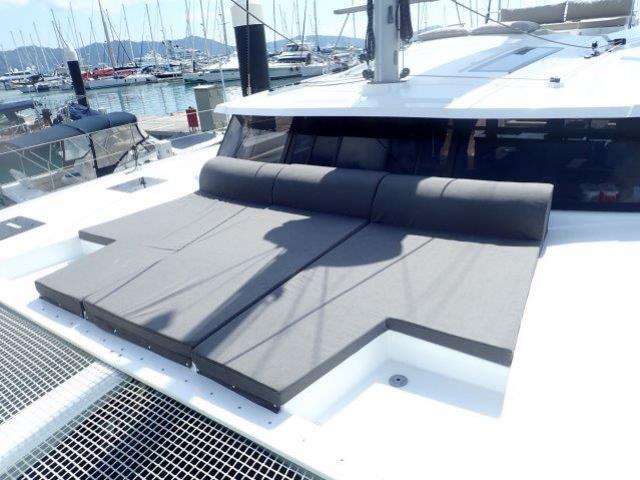 Lola 2 5