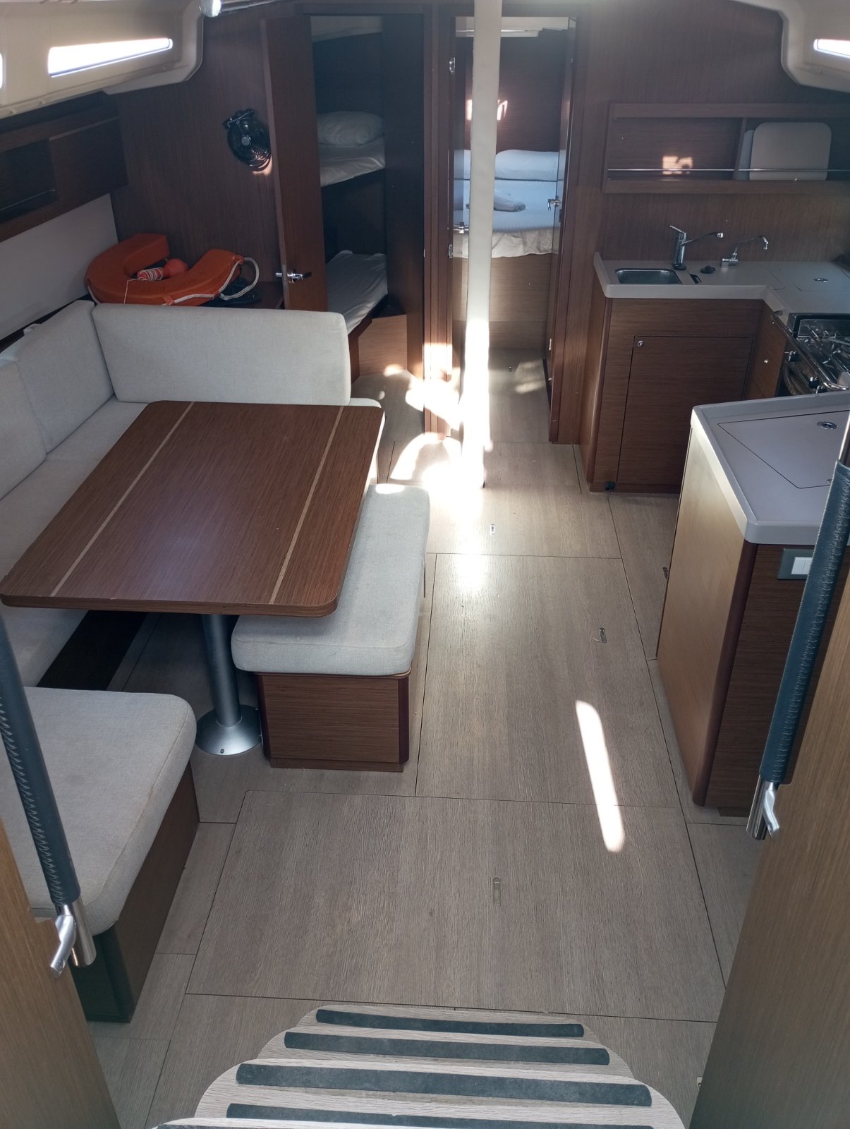 Ocean Pearl 3