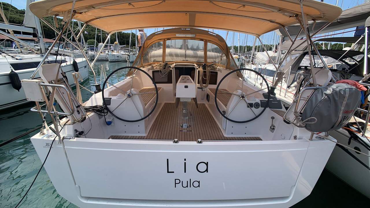 Lia 2