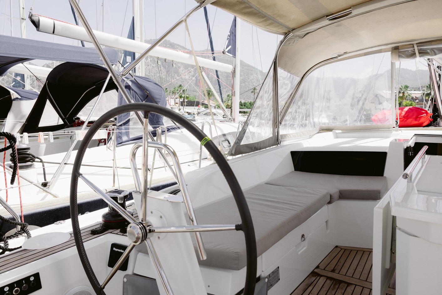Athena 5 5
