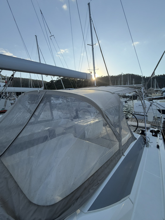 Athena 5 4
