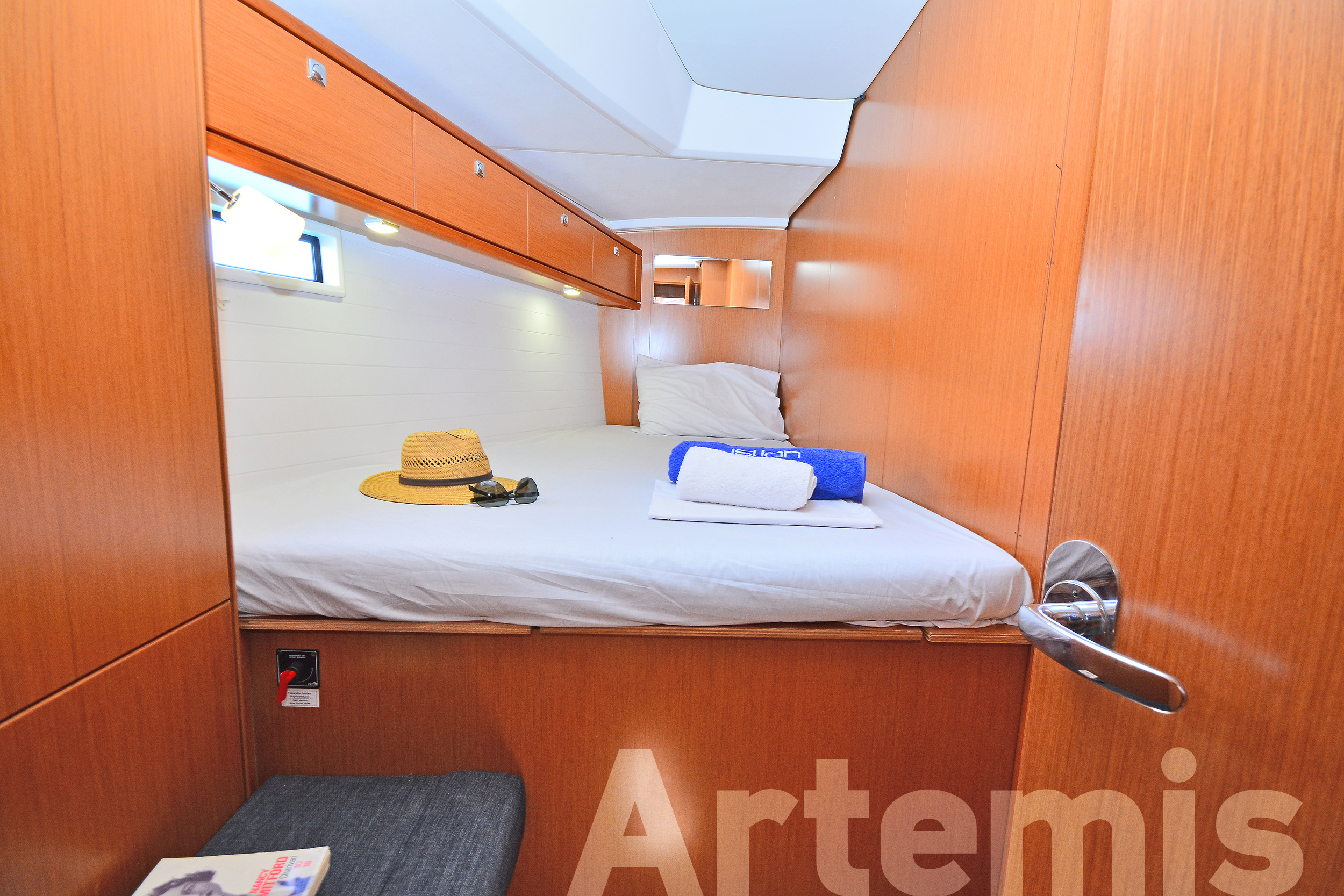 Artemis 5