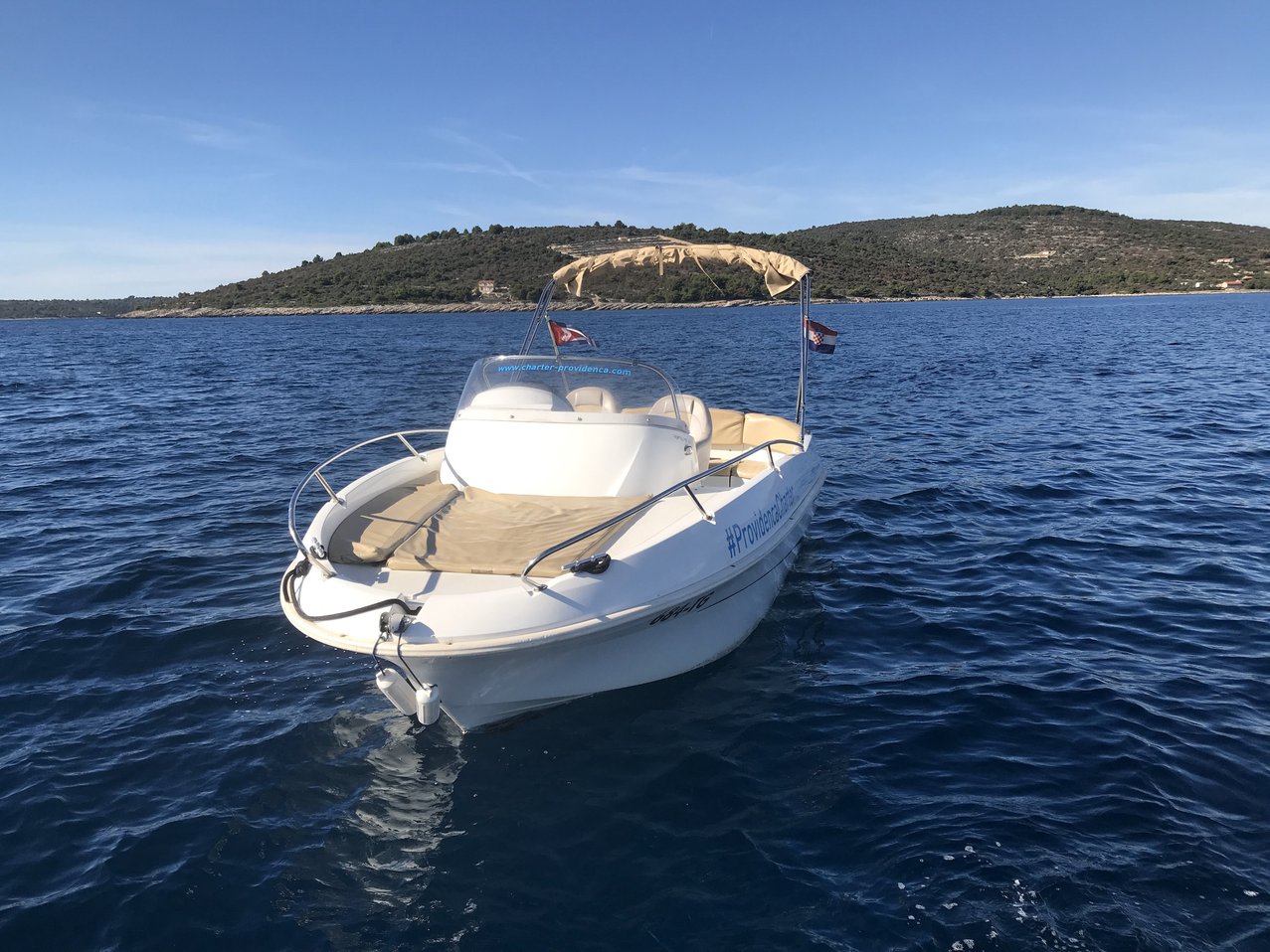 Benetau Flyer 550 Sun Deck 1
