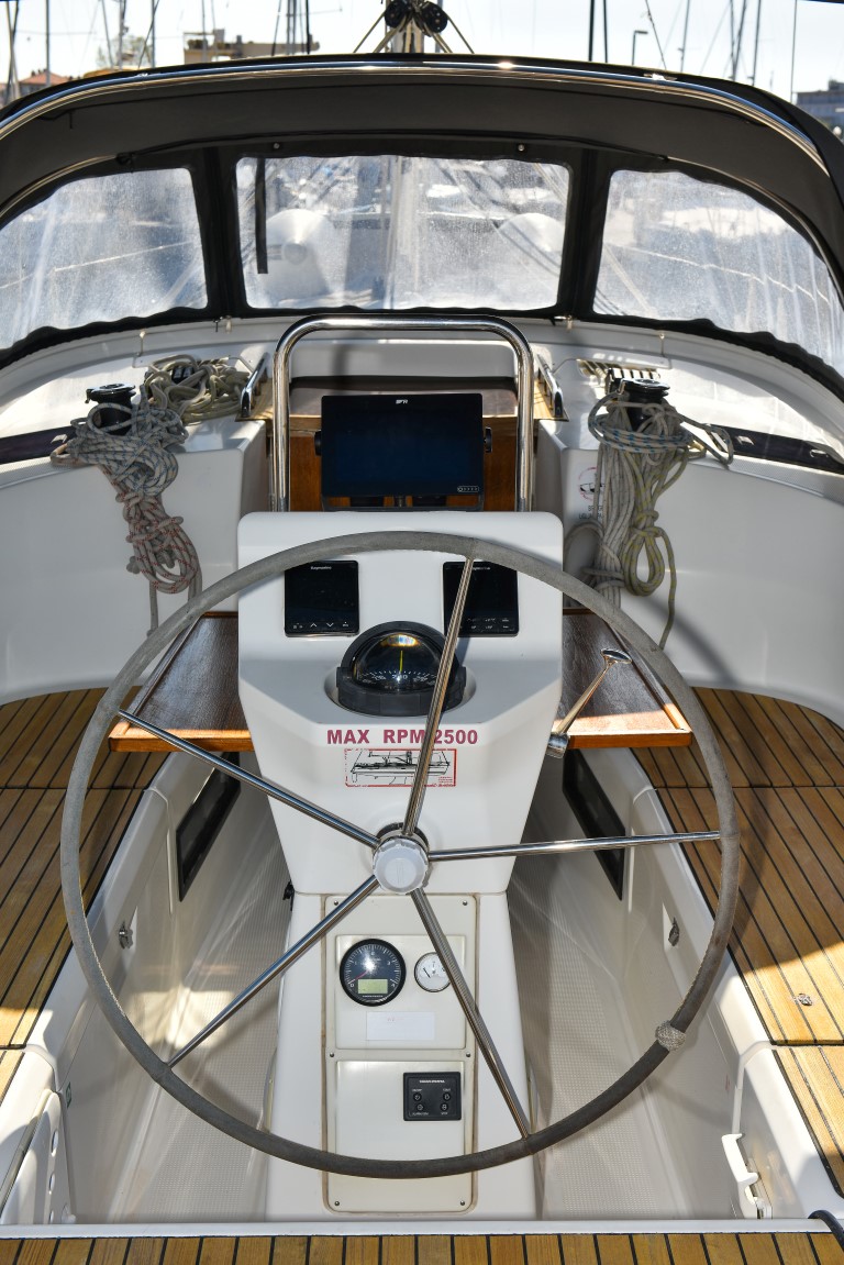 Petra M 5