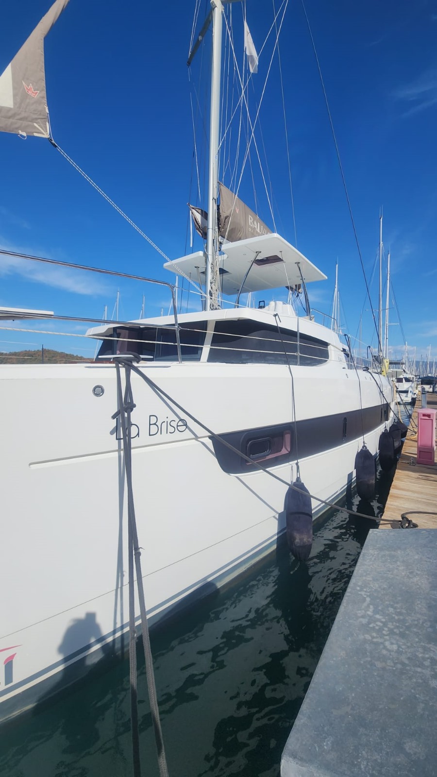 La Brise 4