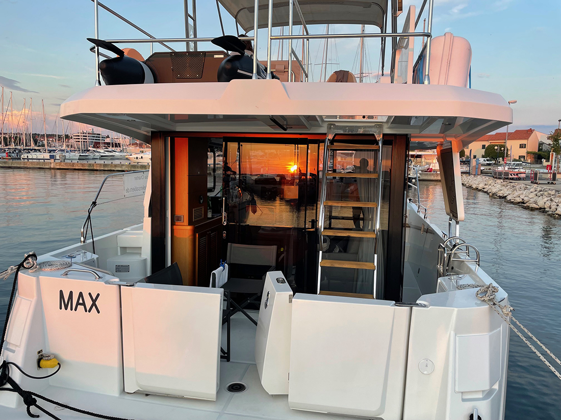 Max 3