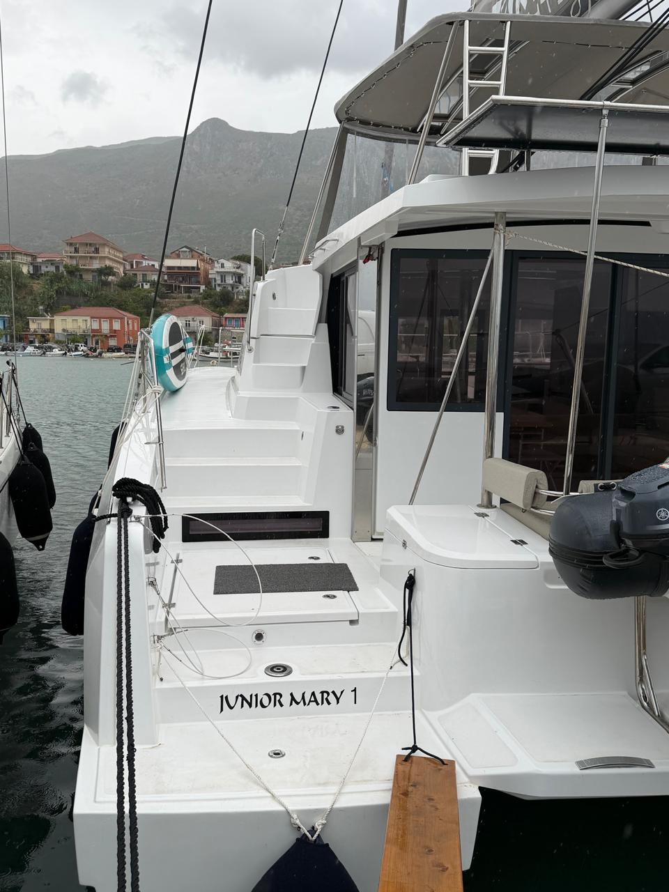 Junior Mary 1 3