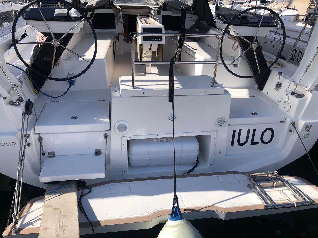 Iulo 1
