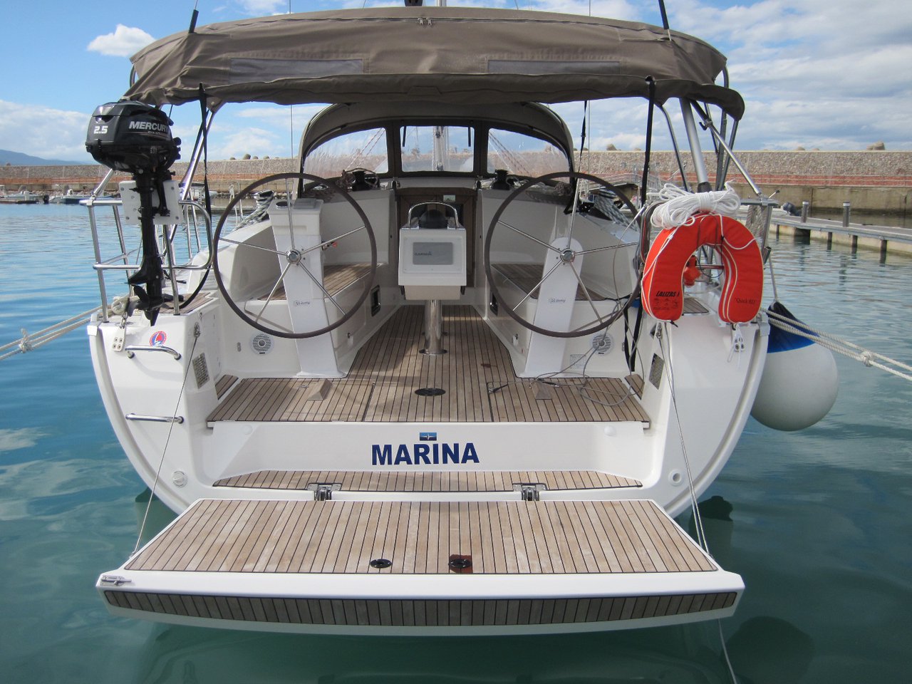 Marina 1