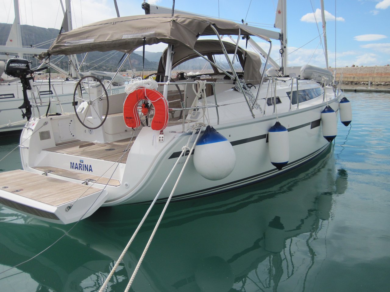 Marina 2