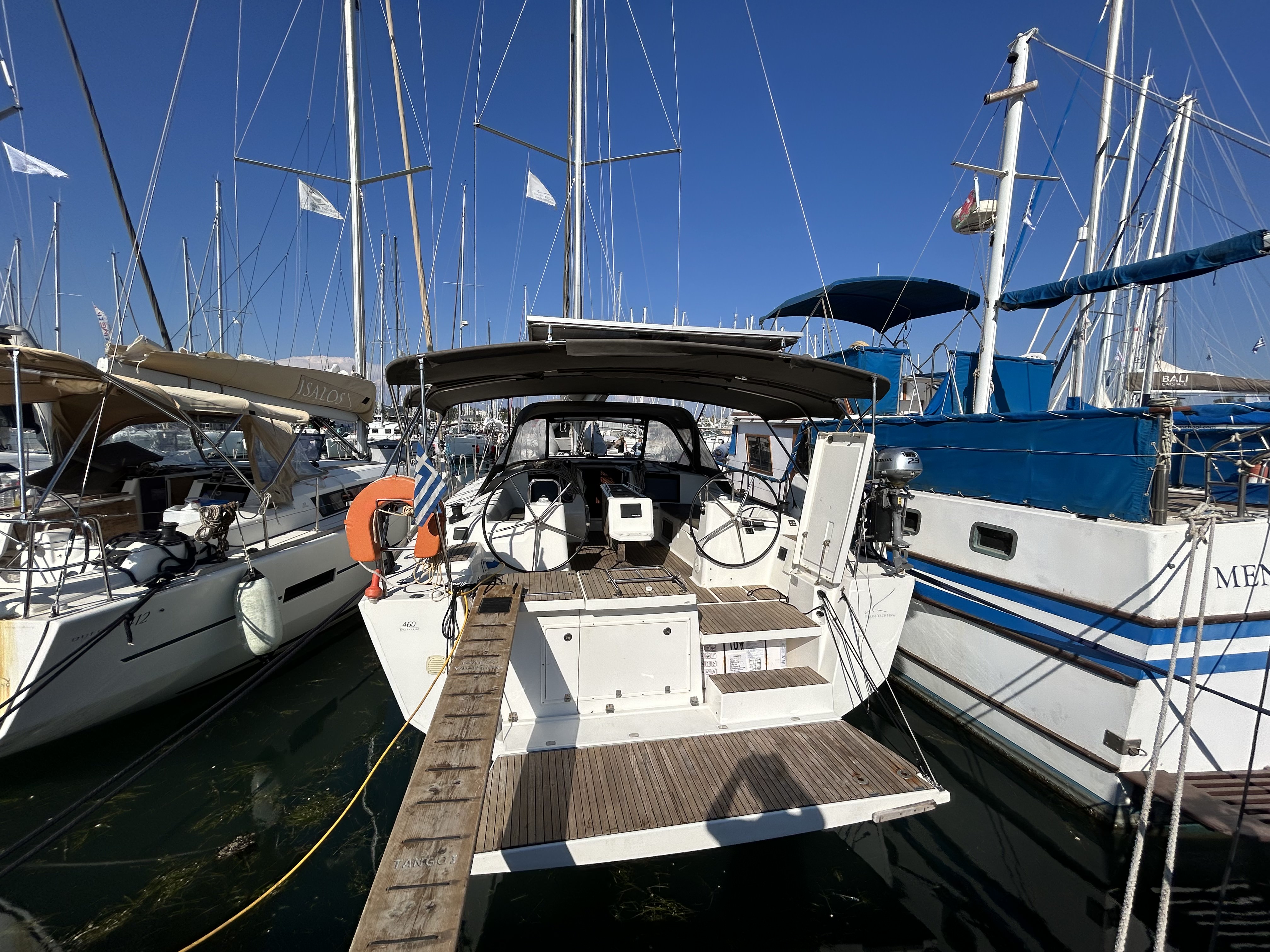 Tango II 3