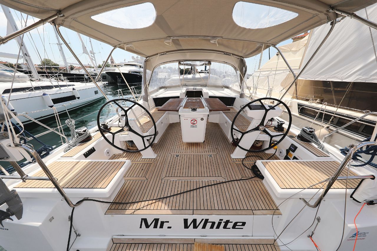 Mr.White 2
