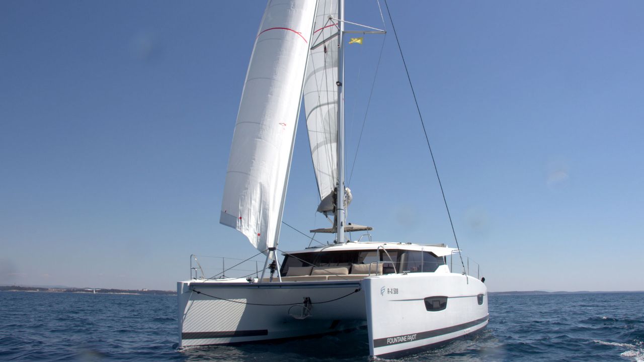 Luna Rossa II 2