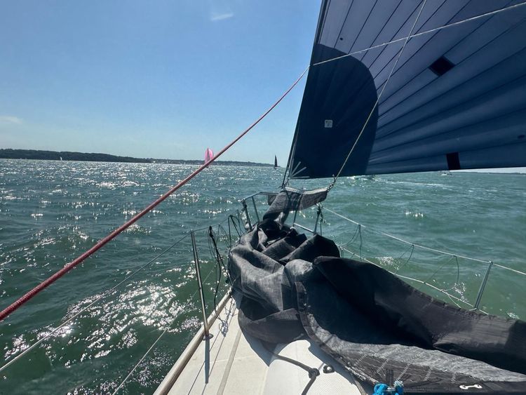 Cowes Sailing Week - Photo 2