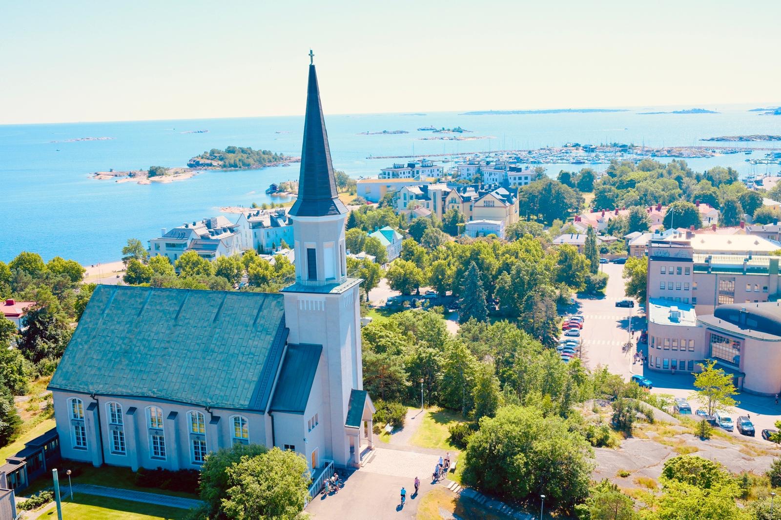 Sailing at Hanko on Sailing the Finnish Archipelago and the Åland Islands