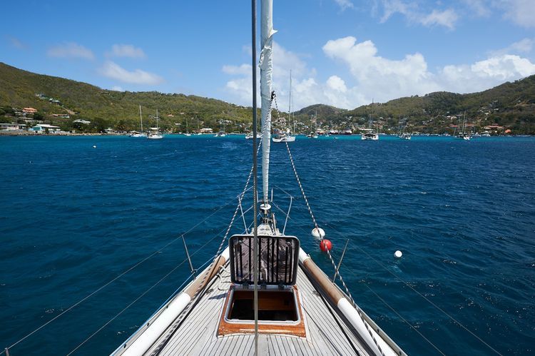 St. Vincent & Grenadines Expedition — Sailing Expedition in St. Lucia