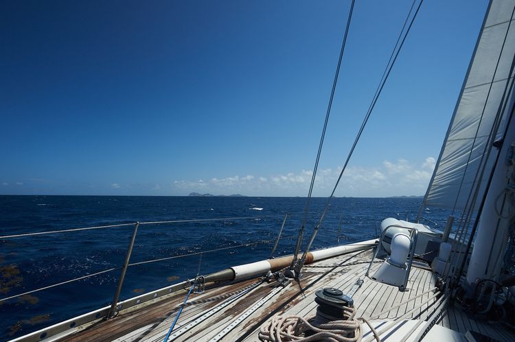 St. Vincent & Grenadines Expedition — Tobago Cays (3 Nights in Paradise)