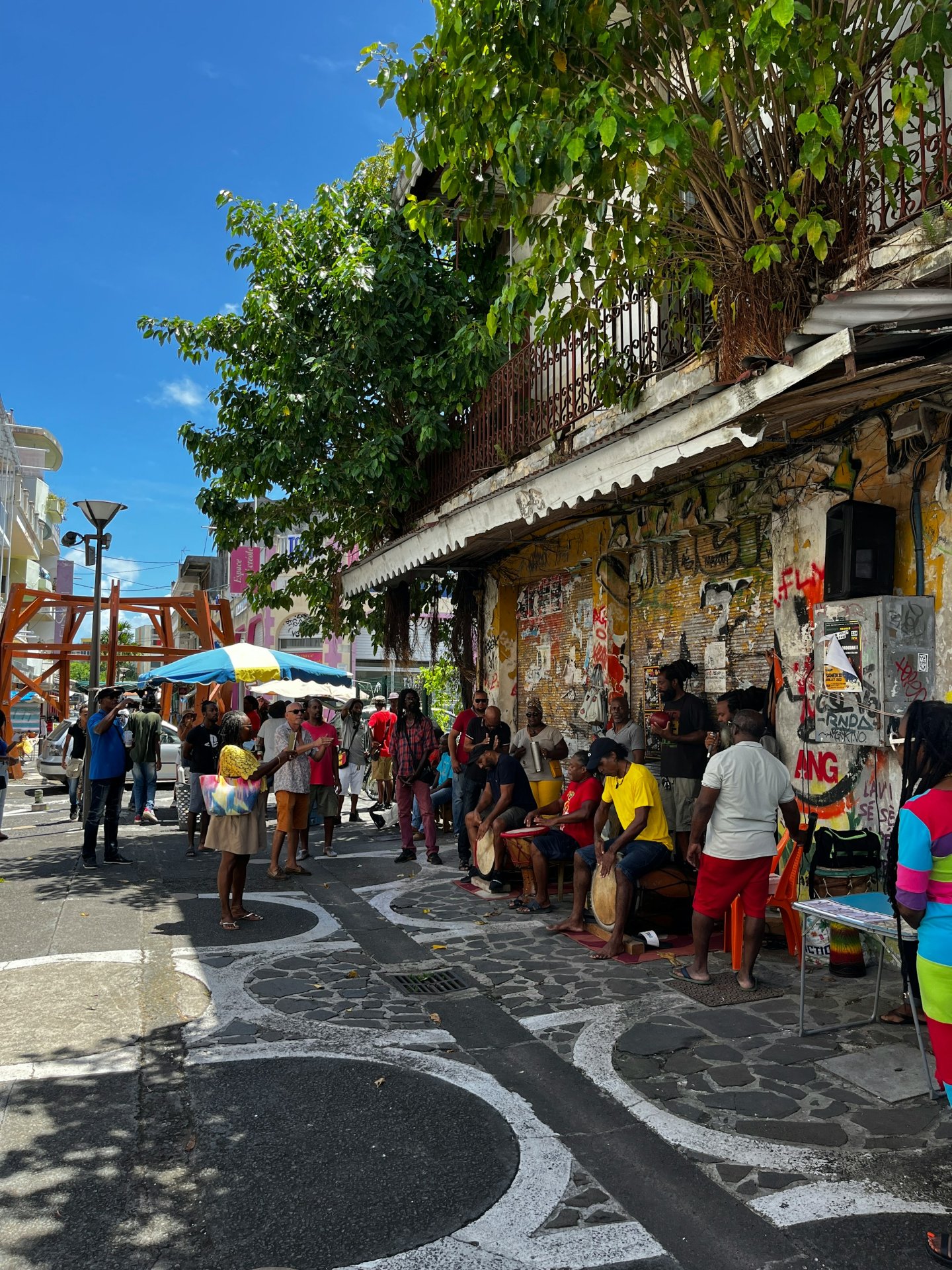 Sailing at Guadeloupe on St Lucia Christmas Cruise